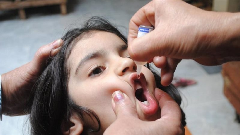 تطعيم شلل الاطفال