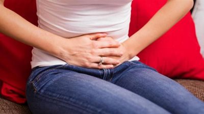 أبرزها «الماء».. 6 مشروبات لتخفيف آلام الدورة الشهرية