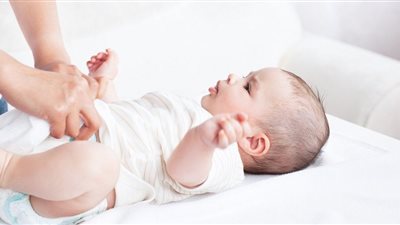 تعرفي عليها.. 4 أنواع لالتهاب الجلد الحفاظي عند الأطفال