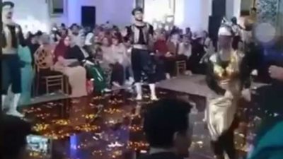 «لابسة عباية».. القصة الكاملة لـ«راقصة آداب أسيوط».. فيديو