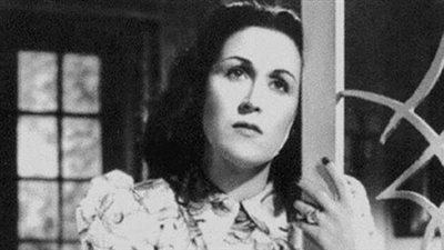 «يا رايحين للنبي الغالي».. عندما مُنعت «بنت الأكابر» من أداء الحج || فيديو