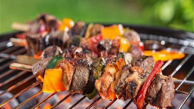 تعرفي عليهم.. 8 أخطاء شائعة عند شواء اللحوم في عيد الأضحى