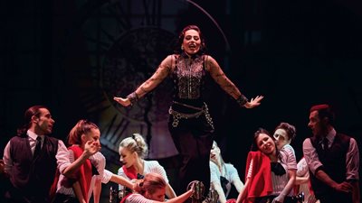 «كوكو شانيل» تُعيد شريهان لجمهورها الليلة بعد غياب 30 عامًا