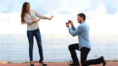 «ضل حيطة».. فتيات اخترن العزوبية بكامل إرادتهن