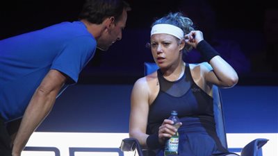 سيجموند لاعبة التنس الألمانية مصدومة من التقشف بأولمبياد طوكيو 