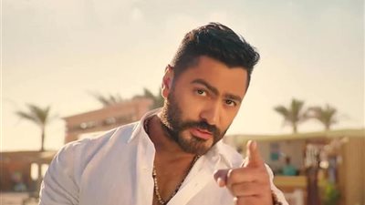 التذاكر من 500 لـ 4 آلاف.. تامر حسني يحيي حفلًا في 