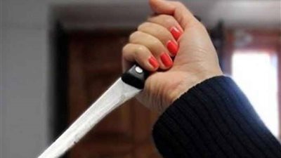 غرست السكين في قلبه.. زوجة تروي تفاصيل قتل زوجها في العيد