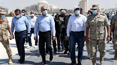 «مدبولي»: العاصمة الإدارية إنجاز هندسي كبير