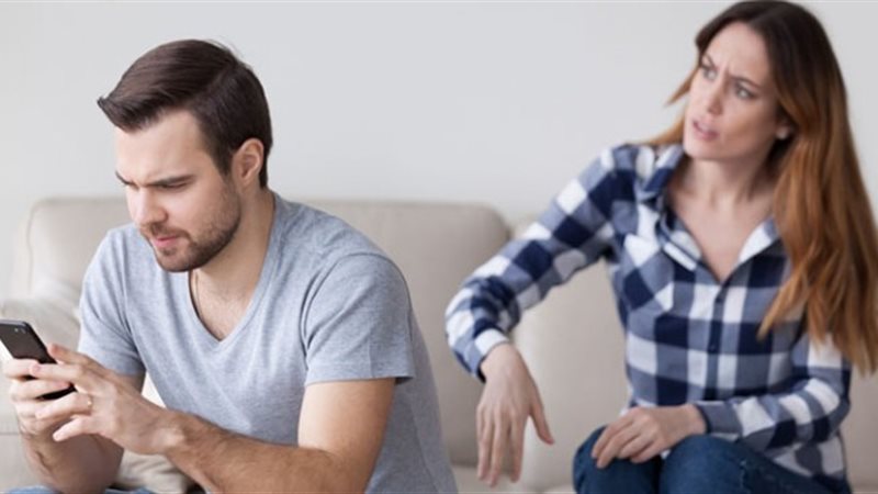 هروب الرجال من العلاقة