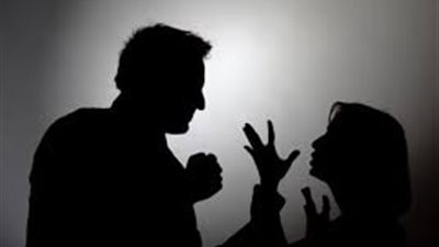 بيضربني بآلات حادة.. 