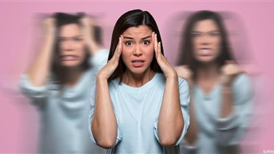 ليالي يحكمها الرعب.. 4 أعراض للفصام عند المراهقين