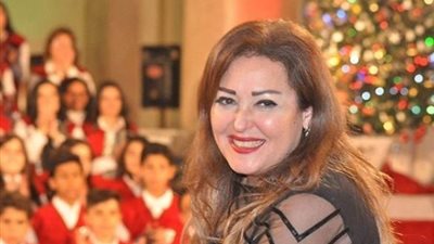 بعد إجرائها منظار بالمعدة.. نهال عنبر: الأخلاق بتبان في 3 أوقات