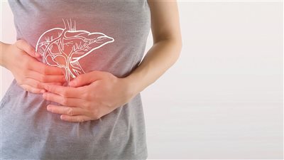 منها تليف الكبد.. أضرار المضادات الحيوية على صحتك (فيديو)