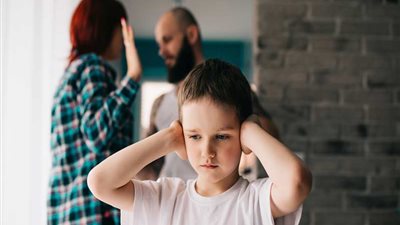 جمال فرويز يضع روشتة التخلص من العنف الأسري | فيديو