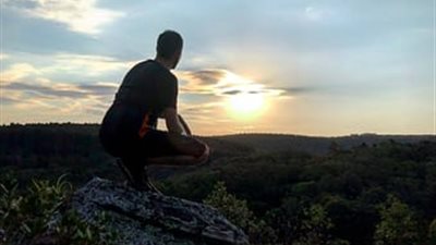 أهمها «القطط».. 6 طرق لتجاوز علاقة الحب الفاشلة