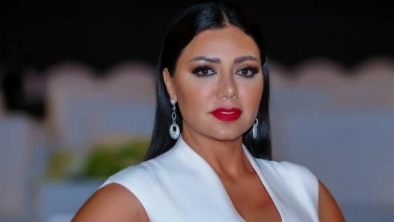 الفنانة رانيا يوسف
