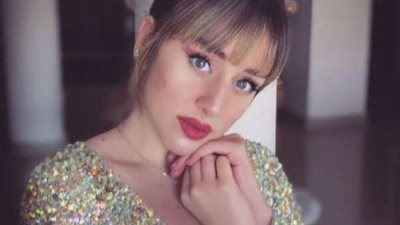 بعمل حاجات غريبة.. «فرح الزاهد» تُعلن إصابتها بالوسواس القهري