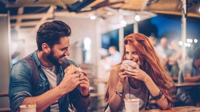 اخطفي قلبه.. اثبتي حبك لفتى أحلامك بـ 5 خطوات بسيطة 