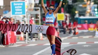 بالميسانو تتوج بذهبية سباق 