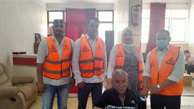 «القباج» توجه باستقبال مسن بمؤسسة رعاية اجتماعية بعد 3 أعوام بلا مأوى