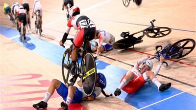 آخر متسابقة مصرية.. ابتسام زايد تودع منافسات الدراجات في الأولمبياد بعد حادث تصادم