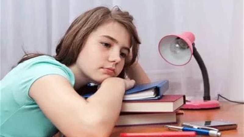البنت الإنعزالية
