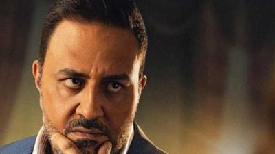 خالد سرحان: سافرت سوريا والعراق وأمريكا مع الزعيم عادل إمام