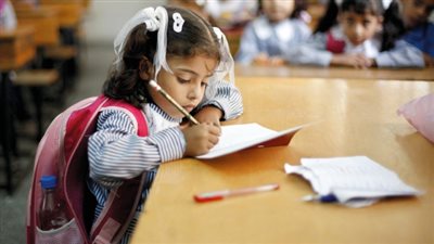  الإفتاء : دفع الزوجة مصاريف تعليم الأبناء.. دين على الزوج رده