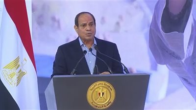 نص كلمة السيسي في إفطار الأسرة المصرية : لن أنسي دور المرأة ..في البيت وفي كل حتة سند للدولة في برنامج الإصلاح الاقتصادي ..وجمعت الناس ونزلتهم في رمضان لتفويض الدولة لمواجهة العنف والإرهاب المحتمل