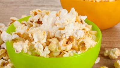 لو عايزة تخسي.. كلي الفشار 