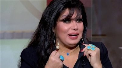 فيفى عبده تُشعل الـ«سوشيال ميديا»