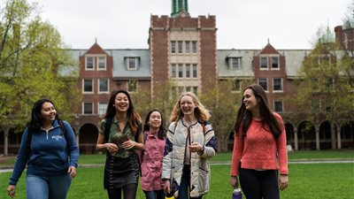 ادعمي صديقتك صاحبة المجموع الصغير في الثانوية بـ 4 خطوات