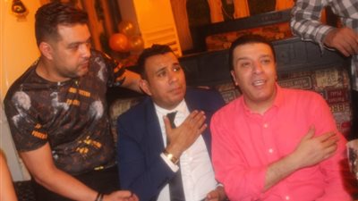 على أنغام «قشطة يابا».. نجوم الفن يحتفلون بعيد ميلاد مصطفى كامل