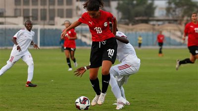 أول تعليق من لاعبة المنتخب نادين غازي التي سجلت 4 أهداف في مرمي السودان  