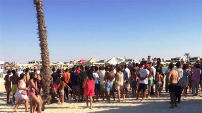 مصيف كريمة المجتمع.. شتائم وعري وتحرش في شهادات الكتاب على ما يحدث بالساحل الشمالي