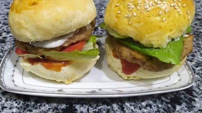 قنوات الطبخ على يوتيوب.. منى خريجة كلية الأداب: حلمي أكون أكبر شيفات مصر