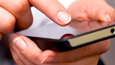 البنوك تحذر عملاءها من الاحتيال عبر الرسائل والمكالمات