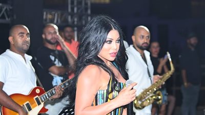 حفل هيفاء وهبي يُشعل الساحل.. وصلة رقص لجوهرة.. وهيفاء لـ حمو بيكا: أنت أطعمت| فيديو وصور