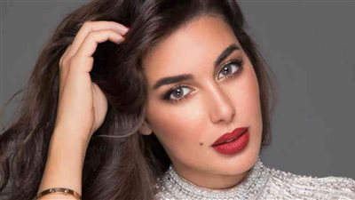 ياسمين صبري في سطور.. أجرت 7 عمليات تجميل.. و