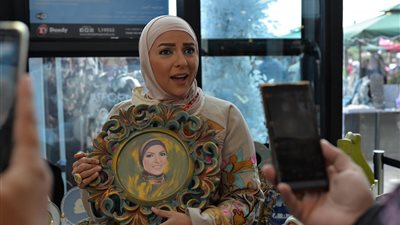 تعليق لـ دعاء فاروق: بتزعلي لما الناس بتنتقد لبسك.. والإعلامية ترد: رأيهم بيبقى دبش وبيقفشوا