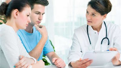 فحوصات ما قبل الزواج تدمر الزوجة والأبناء