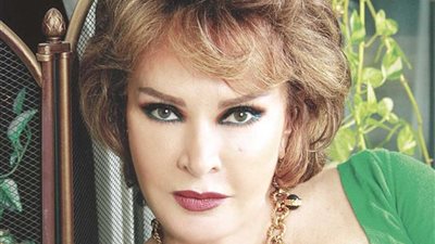 صفية العمري تهاجم صناع الدراما