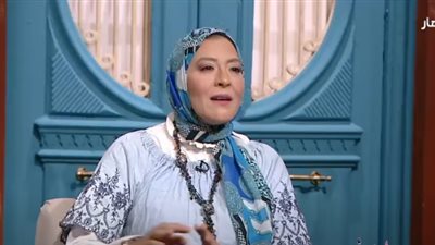 متصلة: أمي بتغير مني على جوزها || فيديو