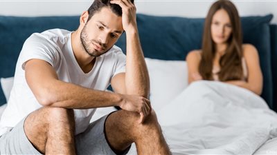 واعظ يكشف لـ«هير نيوز» حُكم إفشاء الأسرار الزوجية 