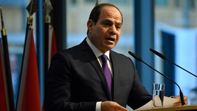 السيسي: قانون الأحوال الشخصية يتيح للدولة توثيق الطلاق
