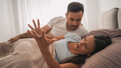  أمام محكمة الأسرة: زوجي بخيل ولا أزال عذراء