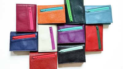 مها العطار: تعرّف على حالتك المادية من لون محفظتك