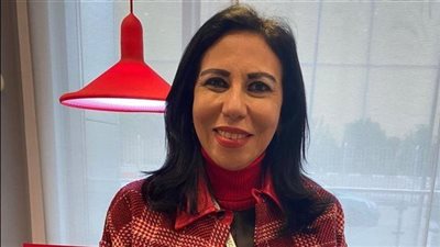 سماح أبو بكر تتسلم جائزة IBBY الدولية لأدب الطفل في موسكو