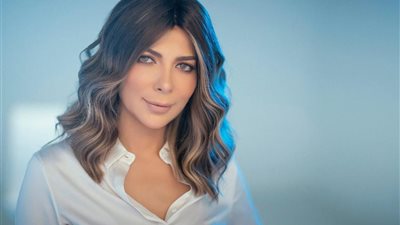 أصالة نصري سورية أحبها العرب.. اتهمت بحيازة المخدرات والتطبيع