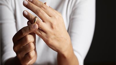 ما حكم خطوبة المرأة خلال عدتها.. الإفتاء المصرية تجيب